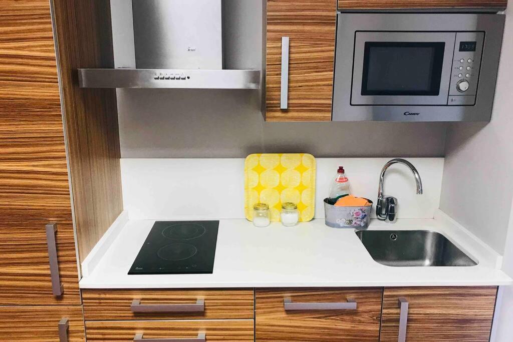 Loft Con Entrada Autonoma/terraza/wifi En Centro Apartment *