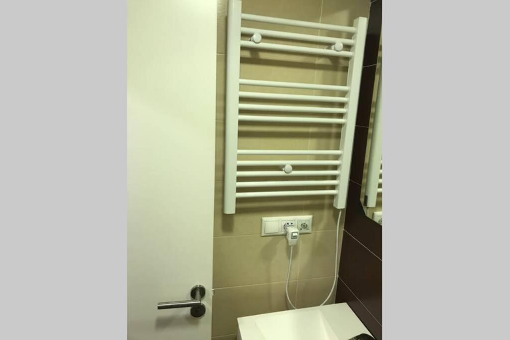 Loft Con Entrada Autonoma/terraza/wifi En Centro *